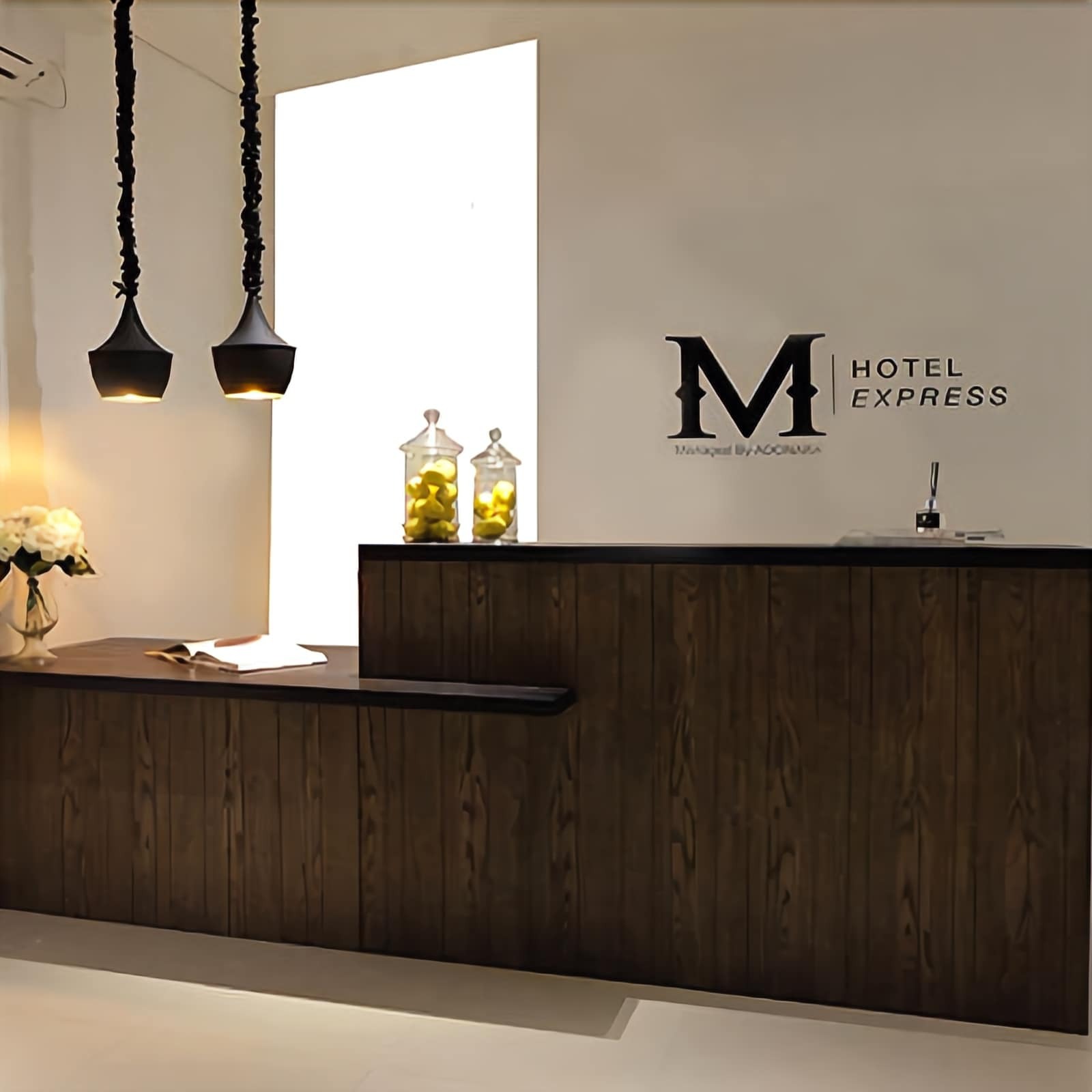 M Hotel Sorong Eksteriør billede